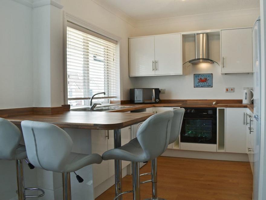 Fishermans Walk Apartment 2 - UKC4071