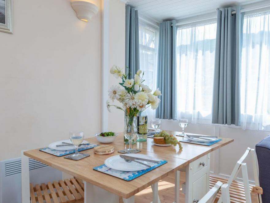 Beach Cottage 15 - UKC4078