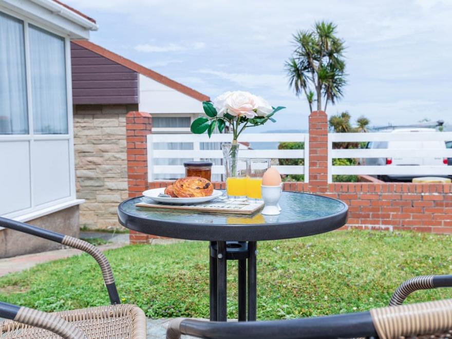 Beach Cottage 44 - UKC4081