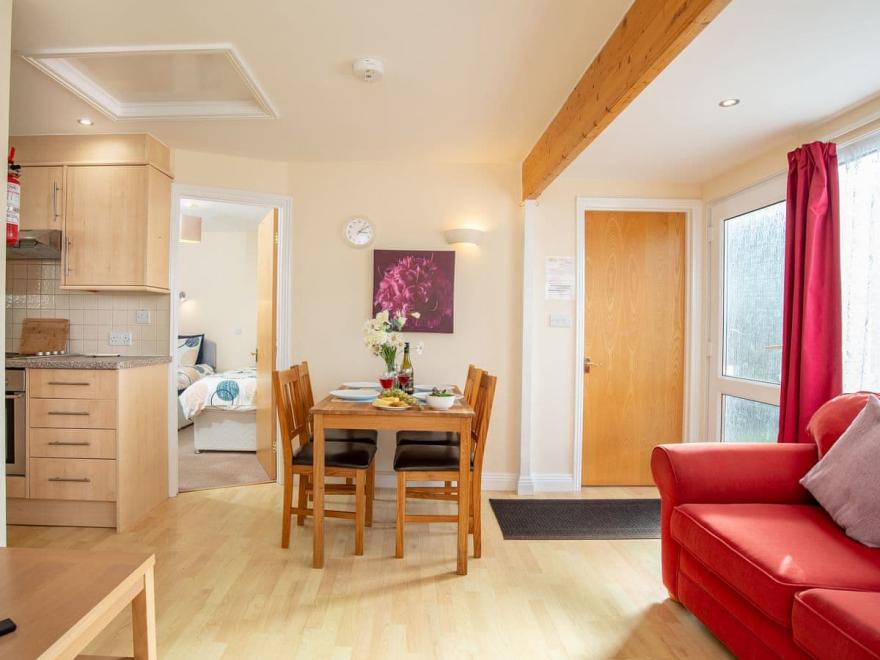 Beach Cottage 68 - UKC4083