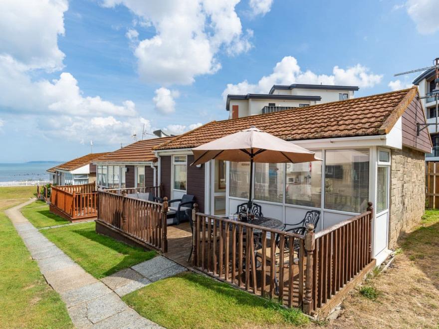 Beach Cottage 71 - UKC4084