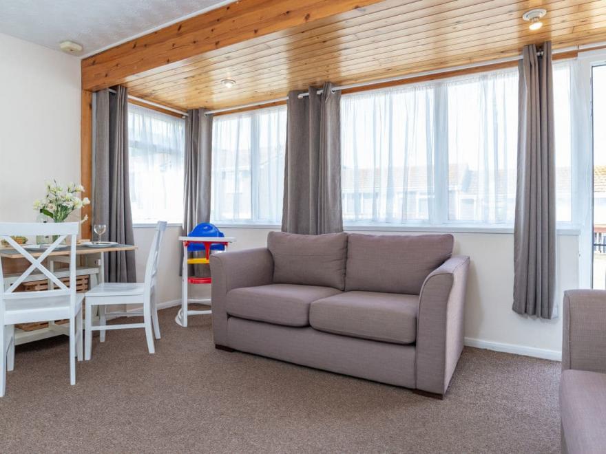 Beach Cottage 73 - UKC4085