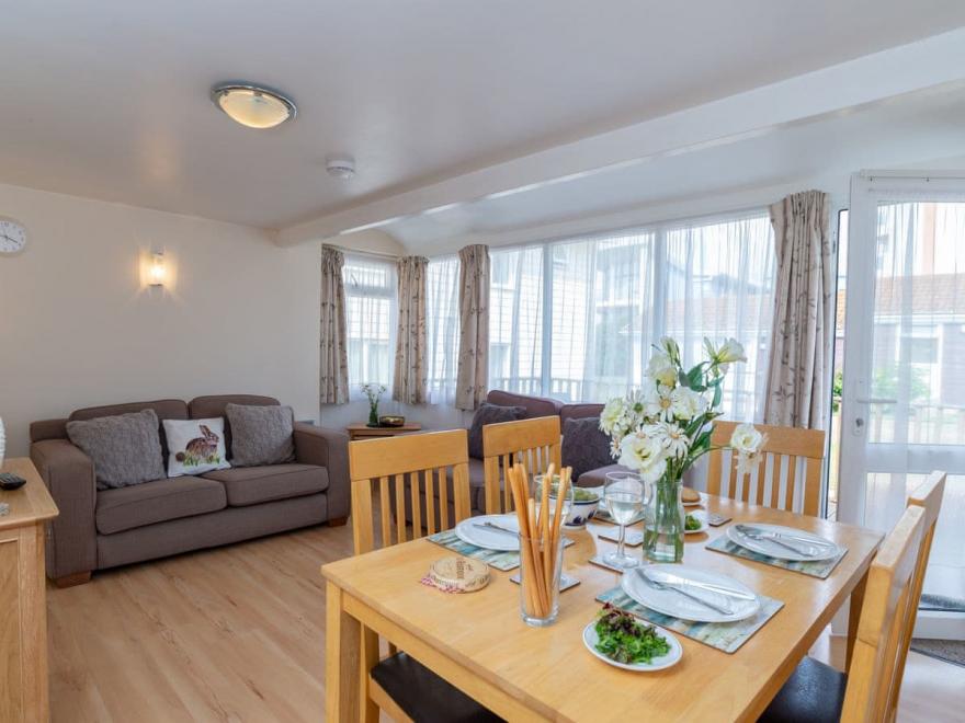 Beach Cottage 77 - UKC4087