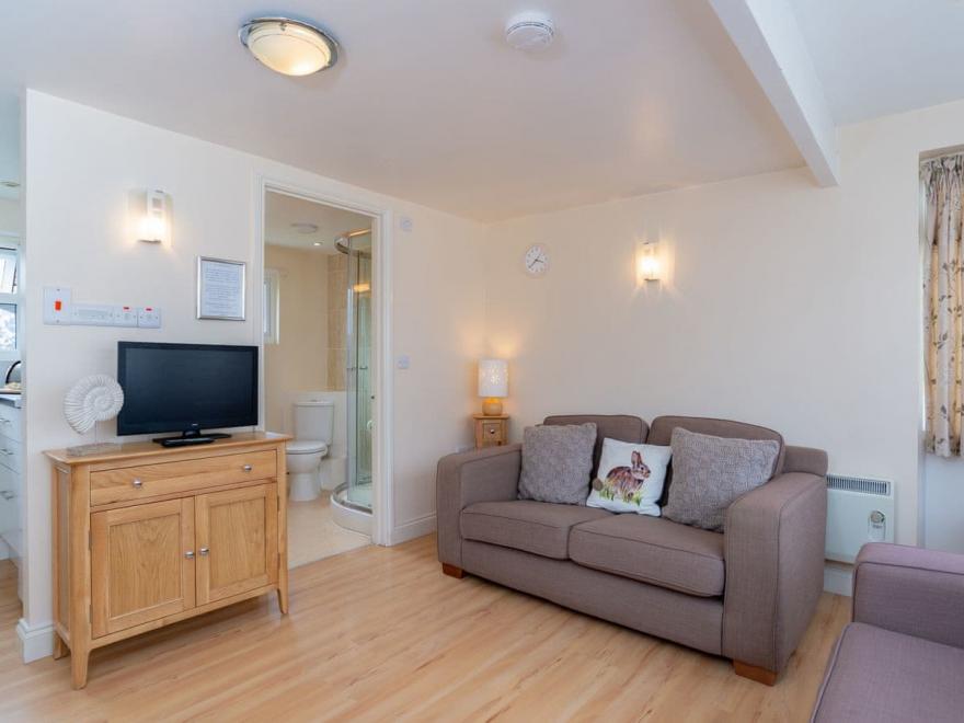 Beach Cottage 77 - UKC4087