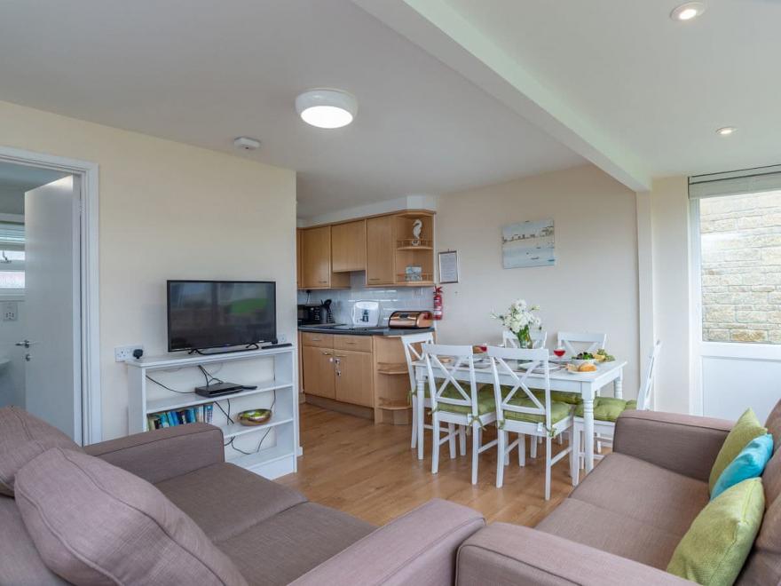 Beach Cottage 19 - UKC4091