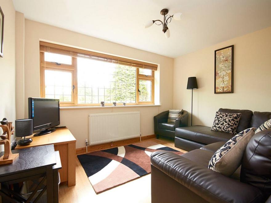 Shepherds Spring Cottage 1 - UKC4117