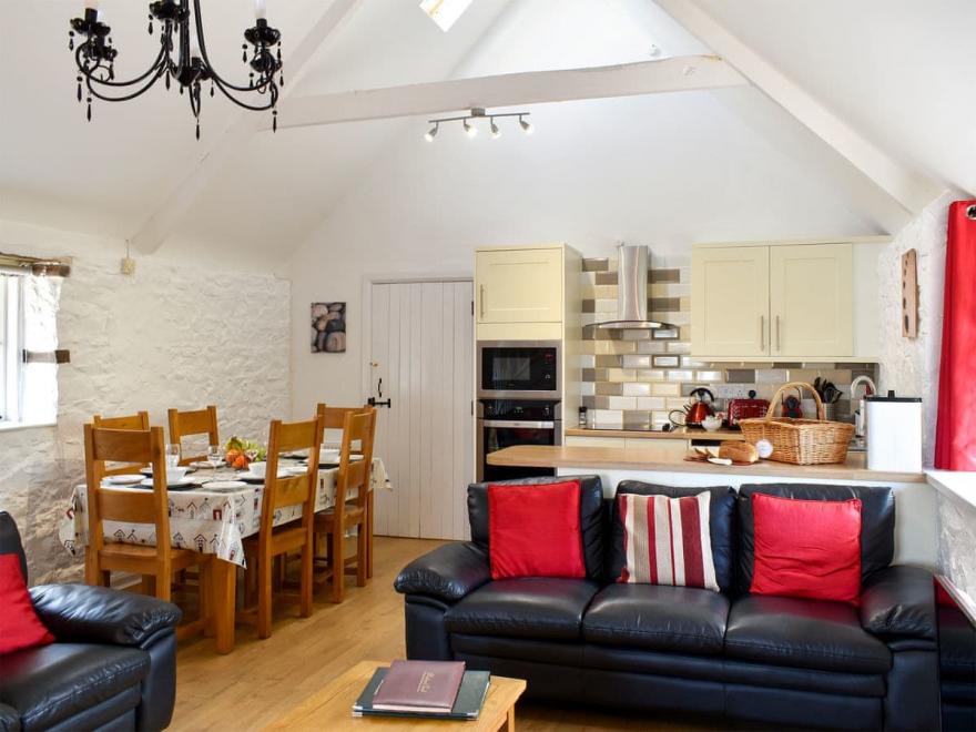 Little Barn - UKC4122