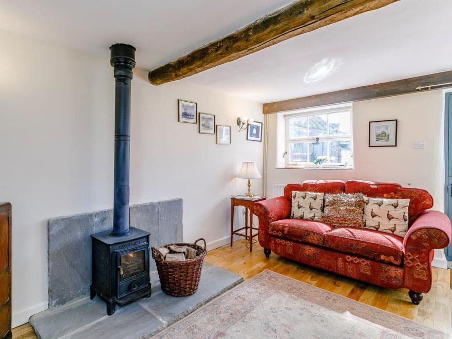 Lowfield Cottage - UKC4131