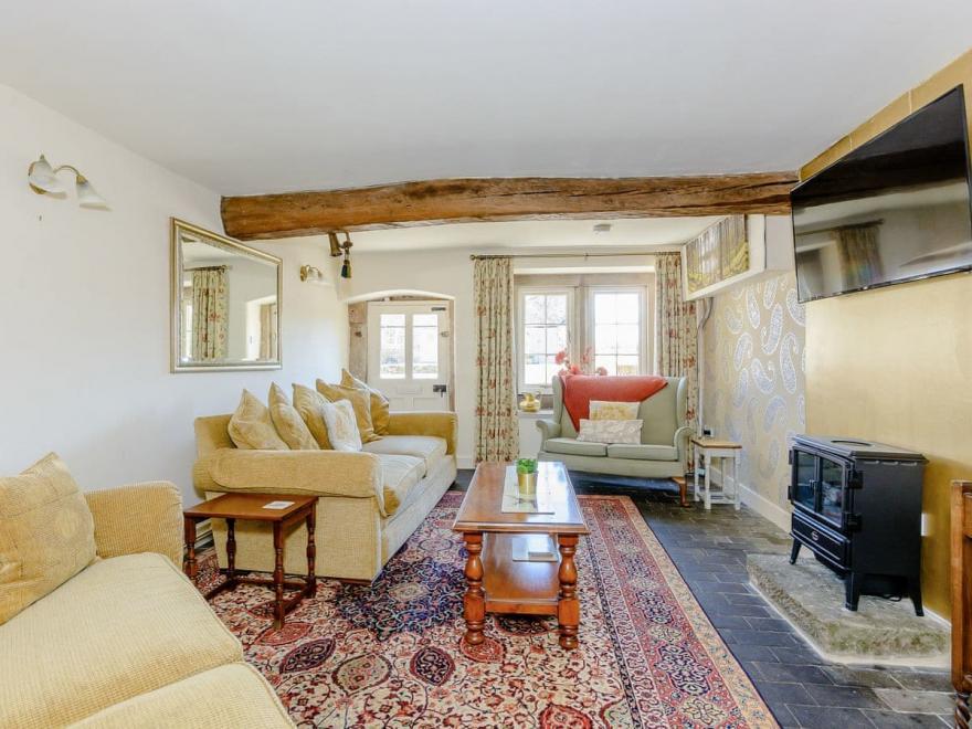 The Farmhouse - UKC4133