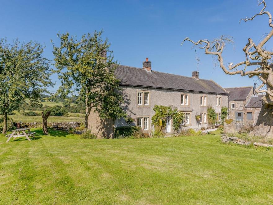 The Farmhouse - UKC4133