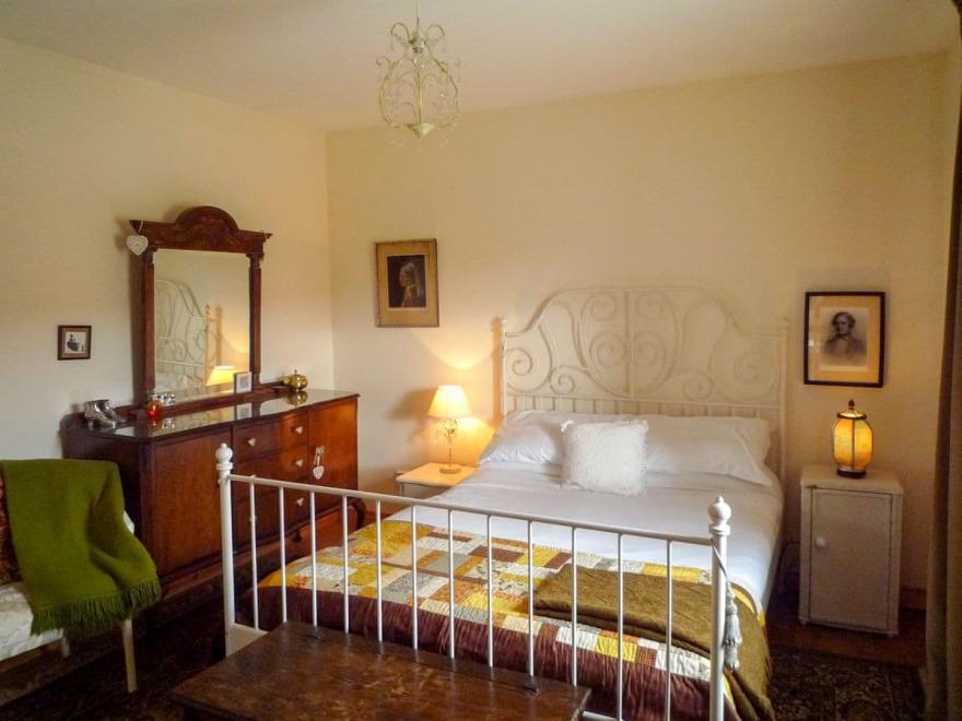 Little Irish Cottage