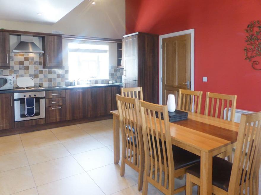 An Seanachai (An Irish Storyteller)