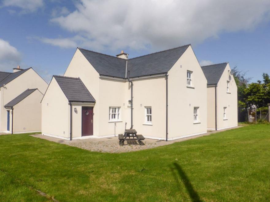 An Seanachai (An Irish Storyteller)