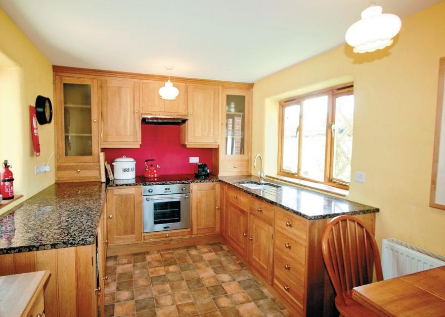 The Old Dairy - E5394