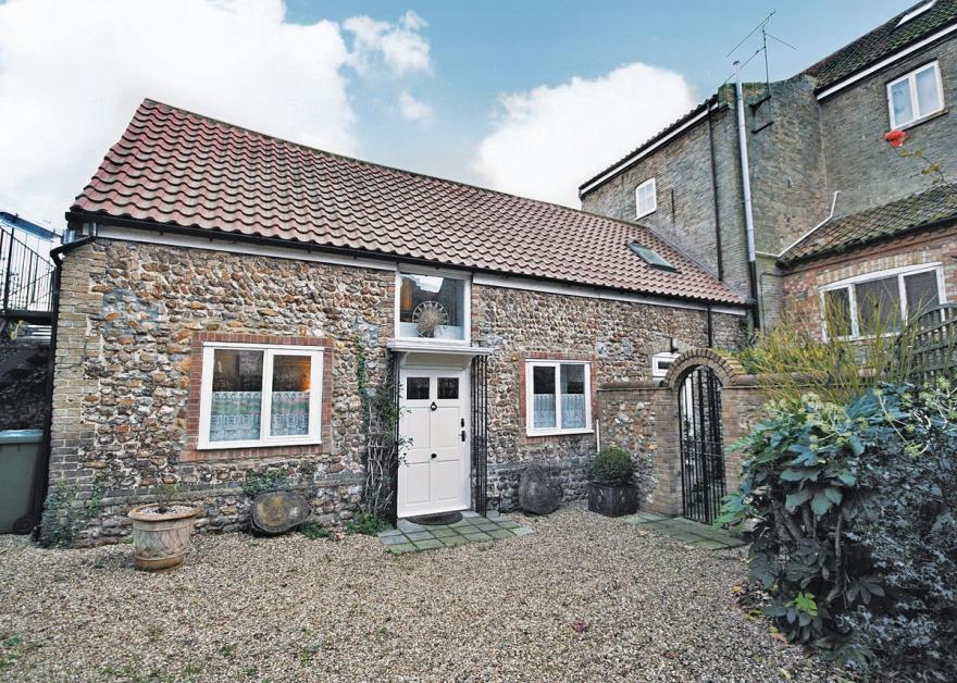 All Saints House - E5419