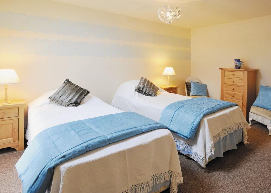 The Old Chapel - E5553