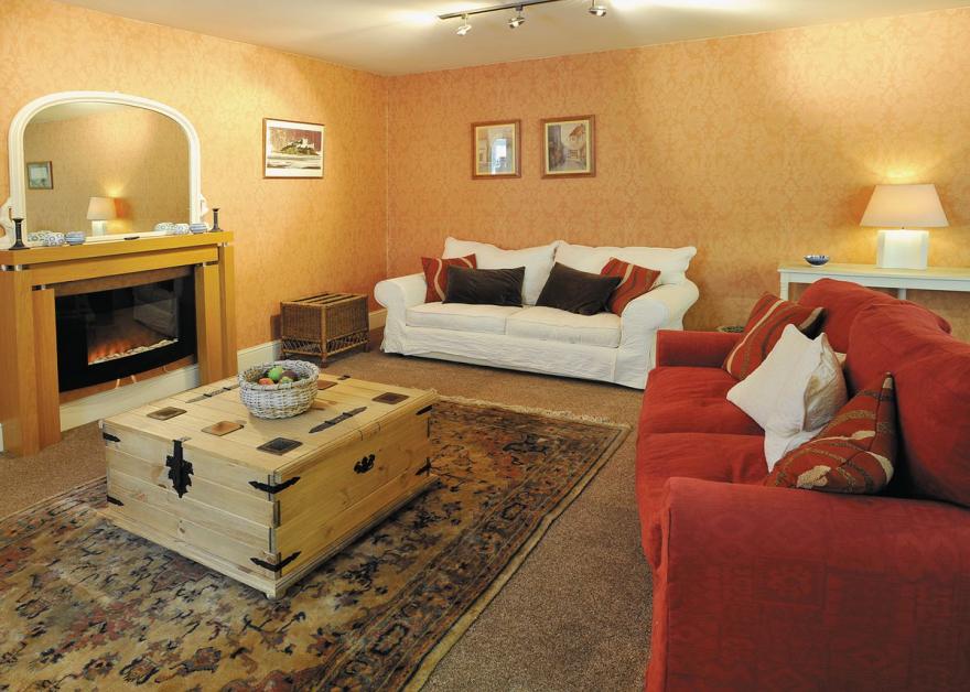 The Old Chapel - E5553