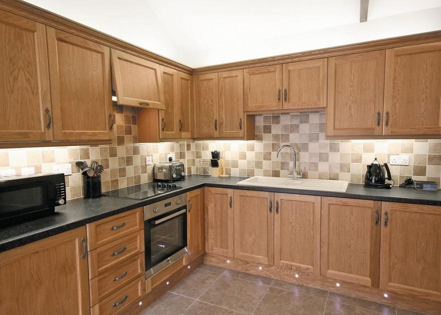 Beacon Cottage - E5463