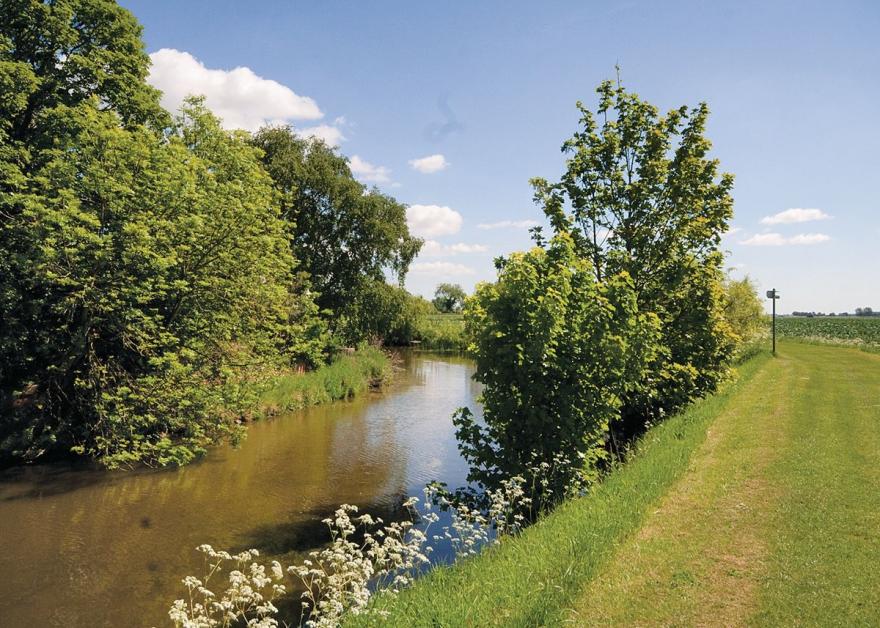 River Cottage - E5462