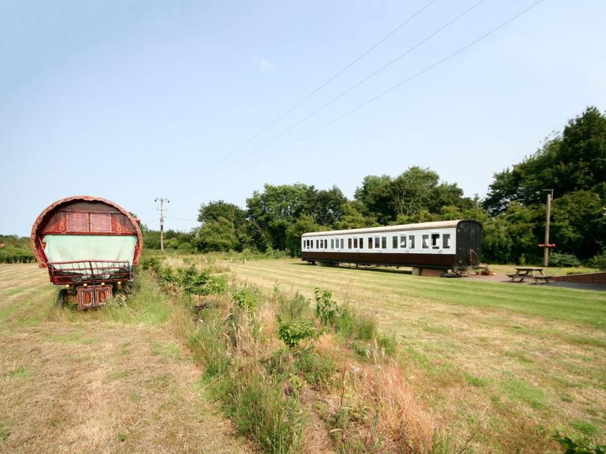 Railway Carriage Two - E5601