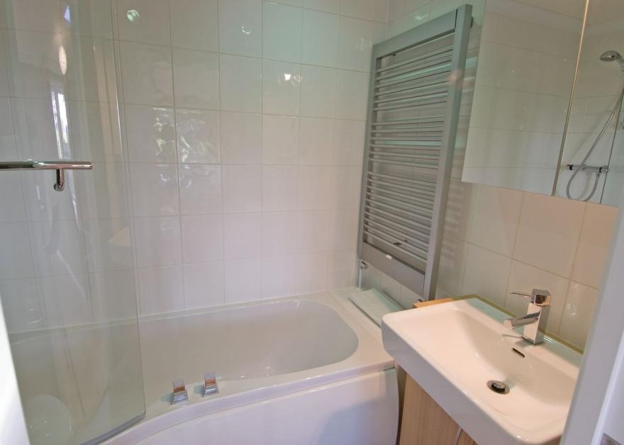 Washburn Lodge - E5175