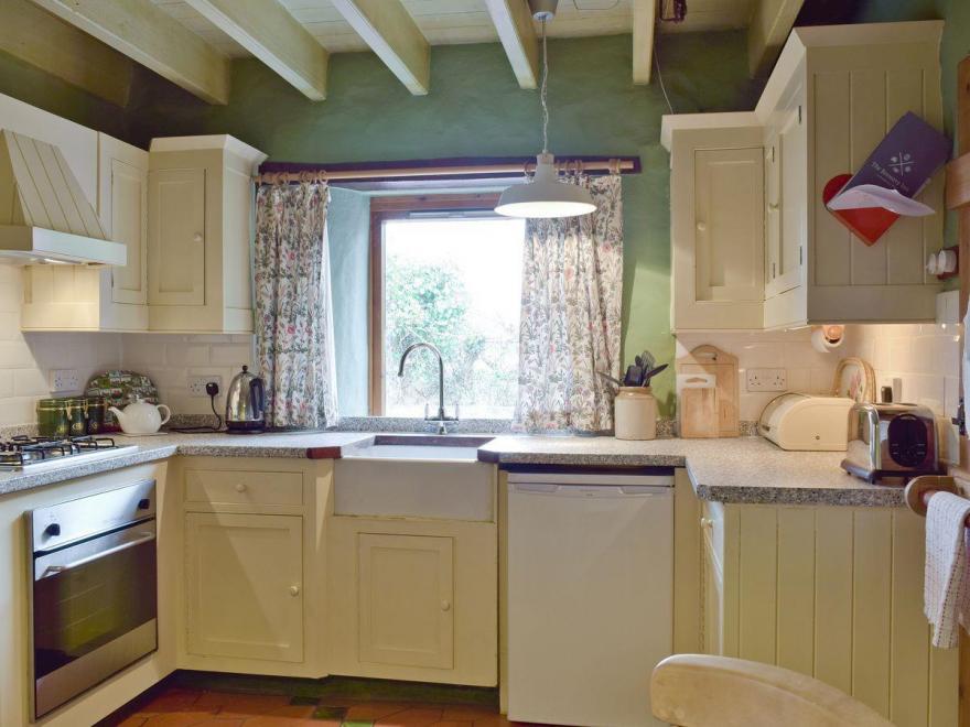 Hanna's Cottage - HW7160