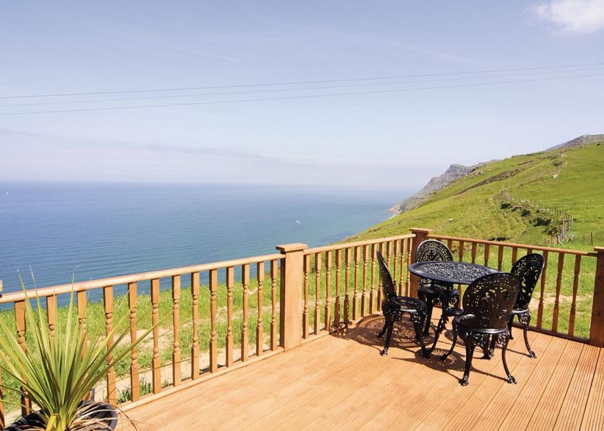 Ciliau Isaf - HW7680