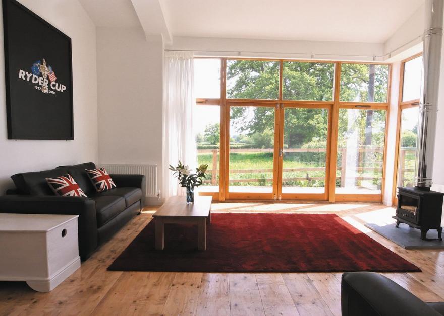 Yew Tree Barn - HW7737