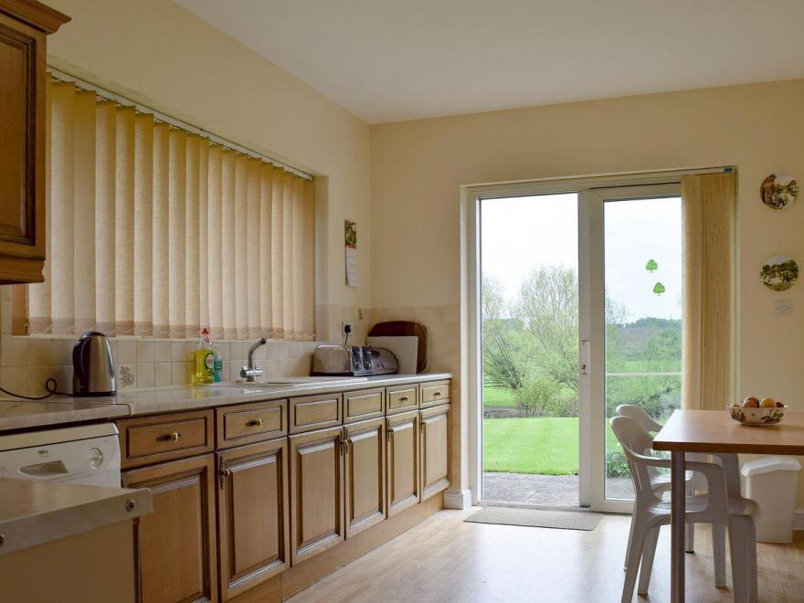 Willow Reach - 15604