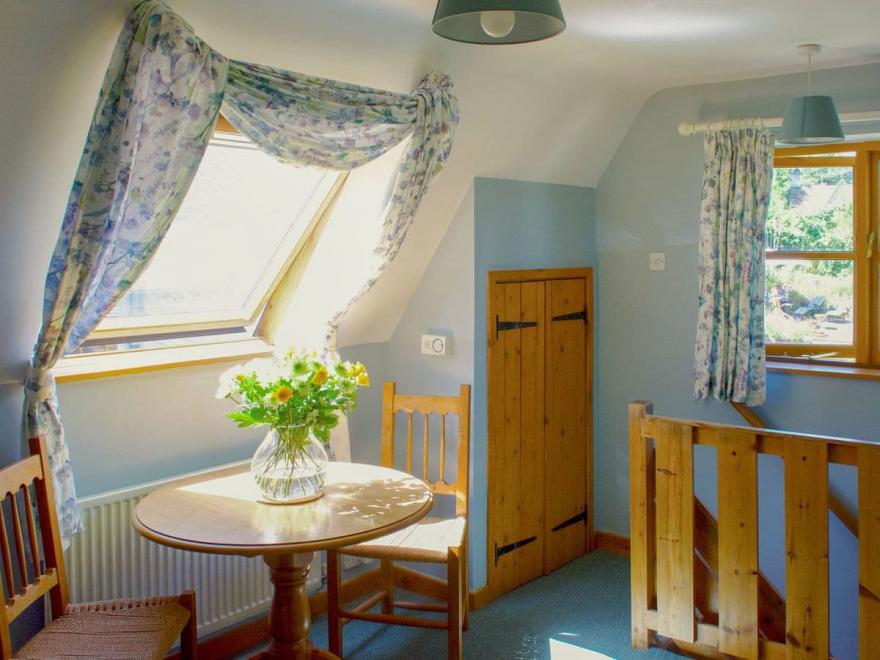 Kings Cottage Corner