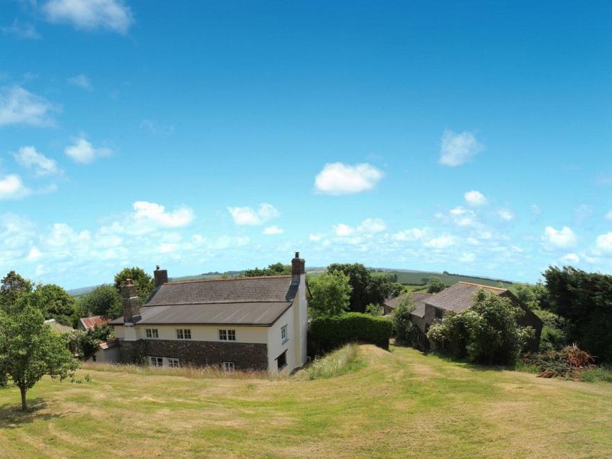 Boundstone Farmhouse