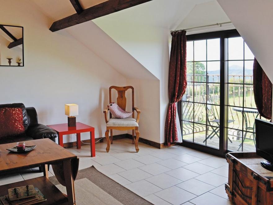 The Granary - HW7675