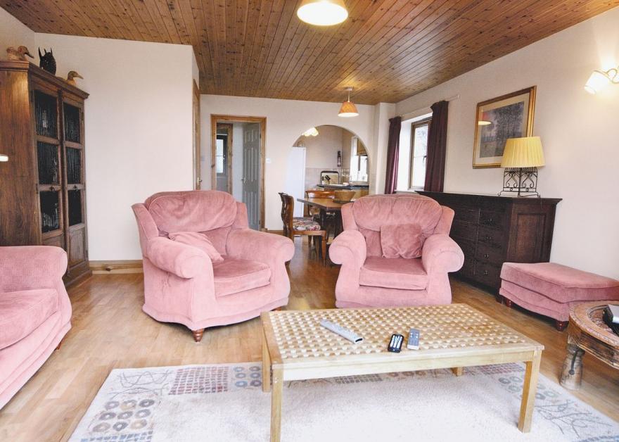 Coast View Cottage - HW7745