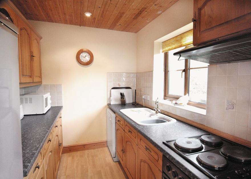 Coast View Cottage - HW7745