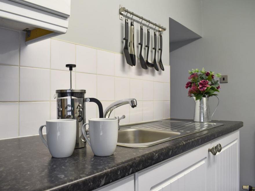 Ailnack Cottage - 25224