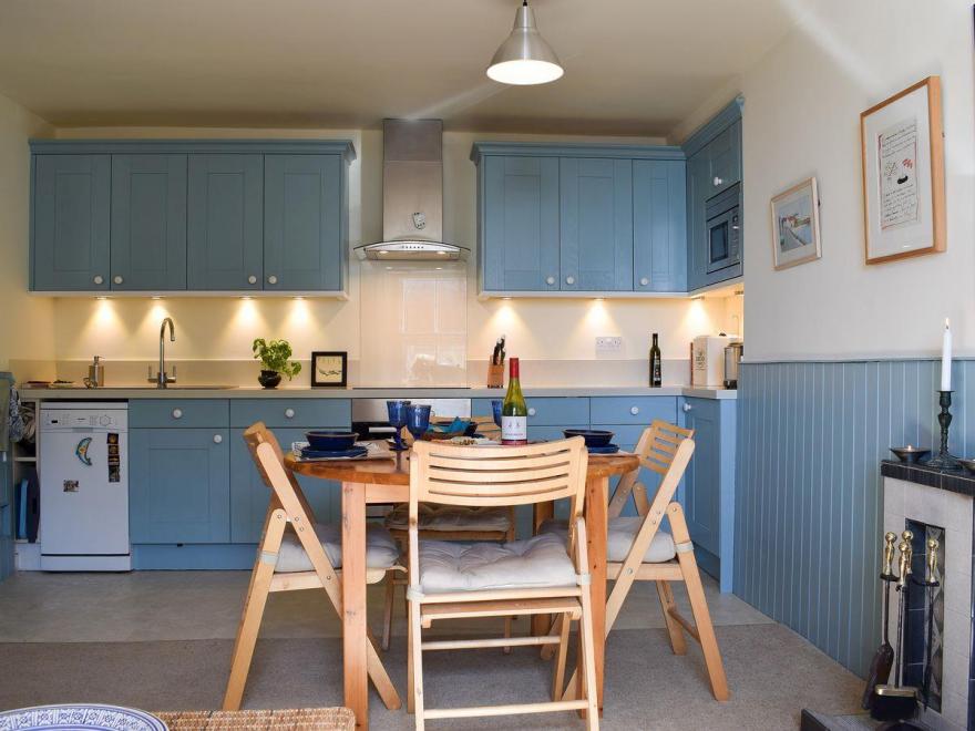 The Blue Cottage @ Cellardyke