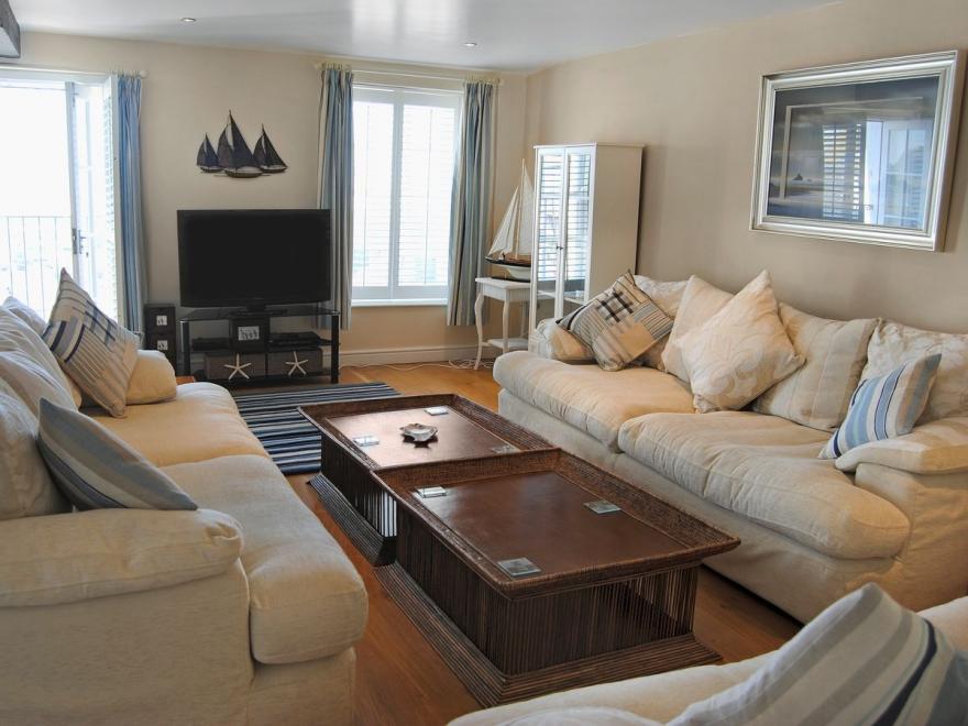 Harbourside Apartment