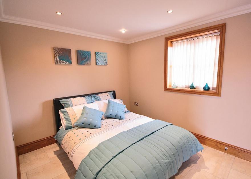 Alfie's Abode - E4431