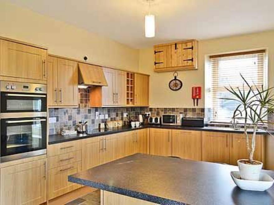 Broadwater Farm - 27904