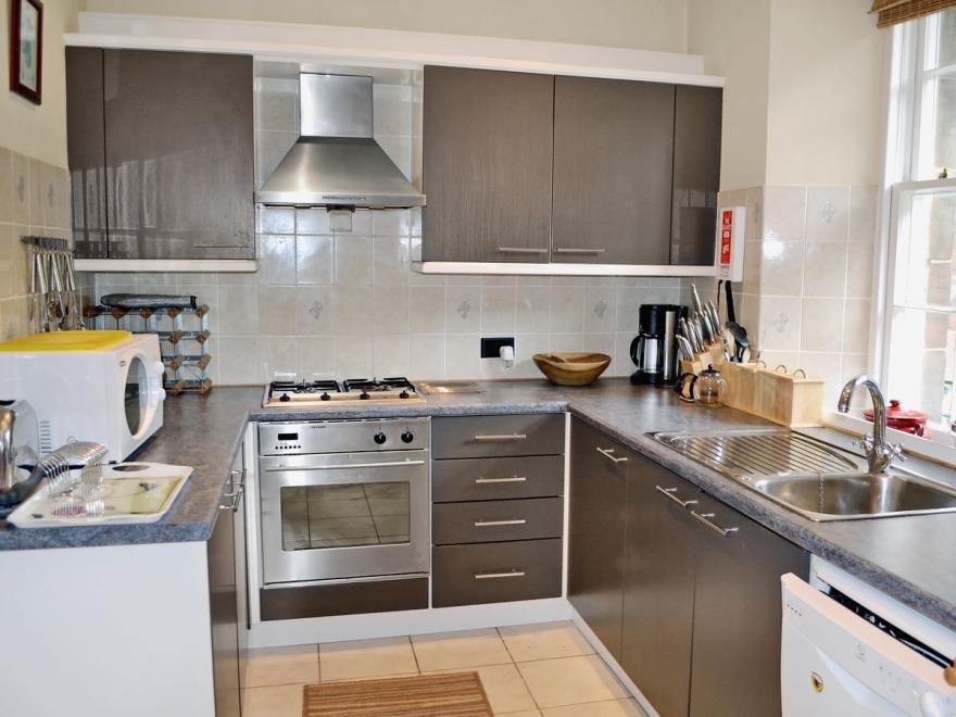 Wellington Terrace Apartment - 27964