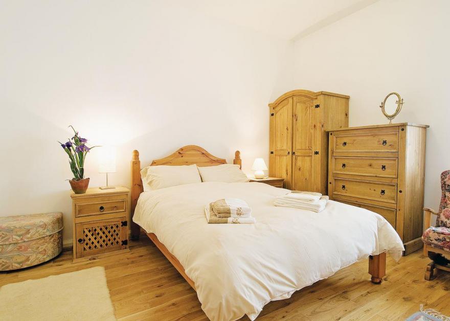 Grange Cottage - E5248