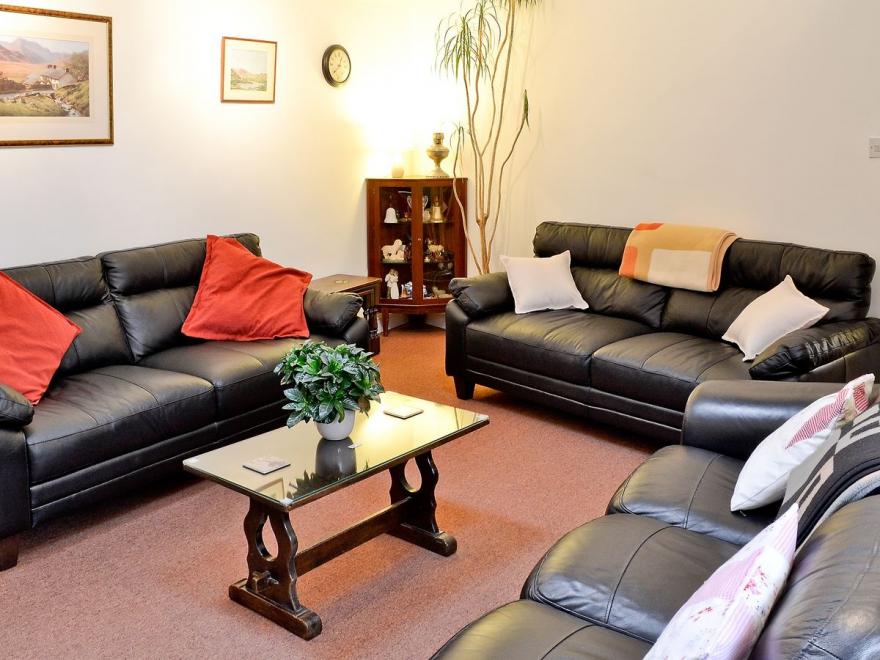 Eeabank House - 28133