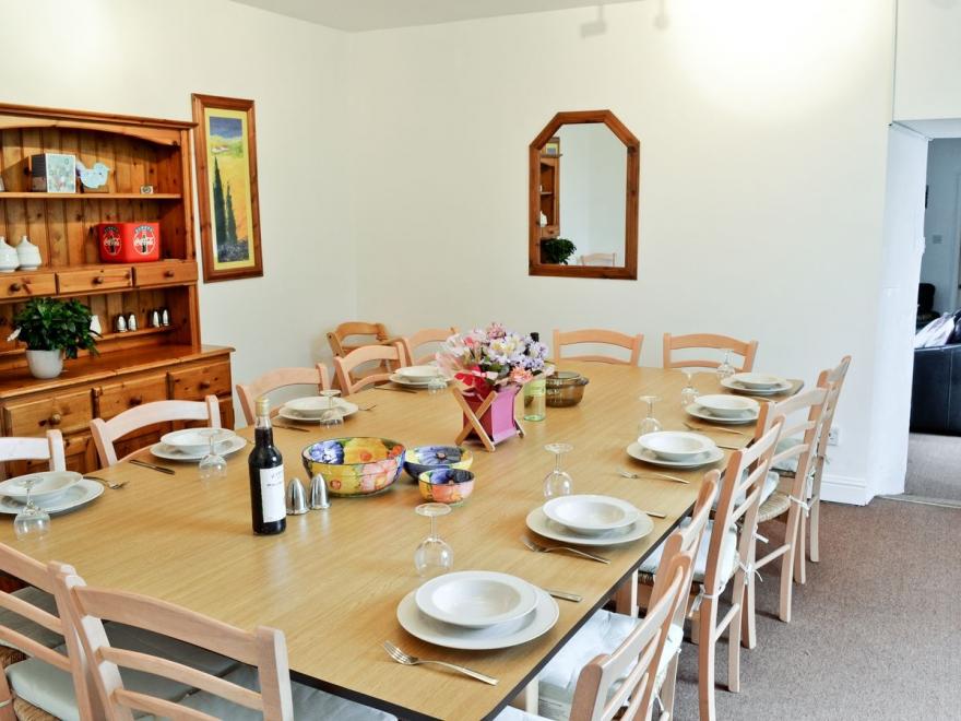 Eeabank House - 28133