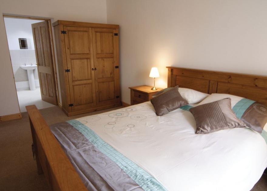 Llety ll y  Warch - HW7719