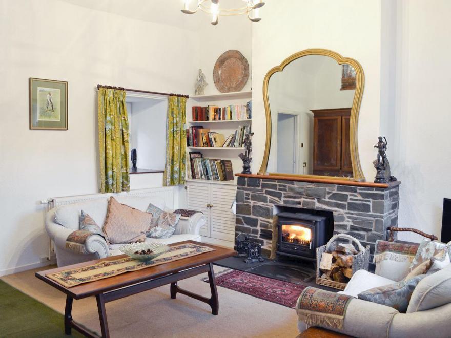 Holly Cottage - 28140