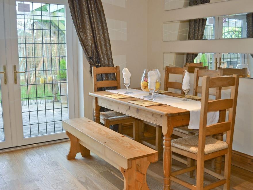 4 Alveston Pastures Cottages -28238