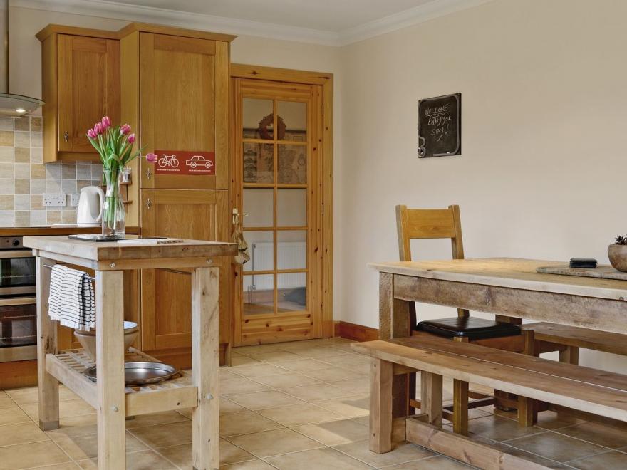 Argyll Stone House- 28241