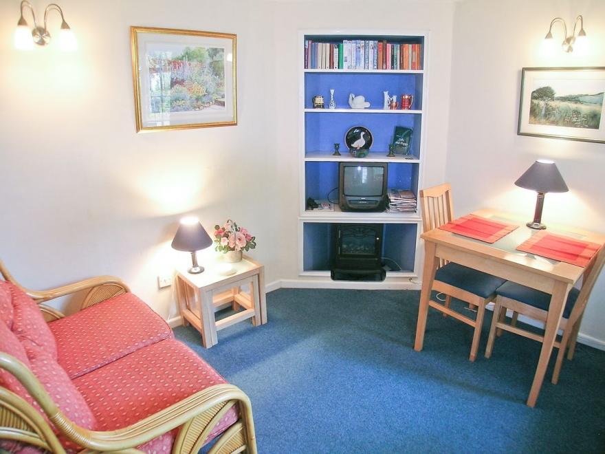 Secret Cottage - 28265