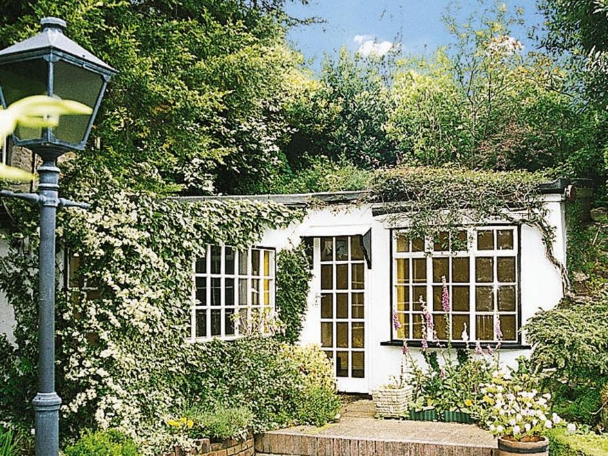 Secret Cottage - 28265