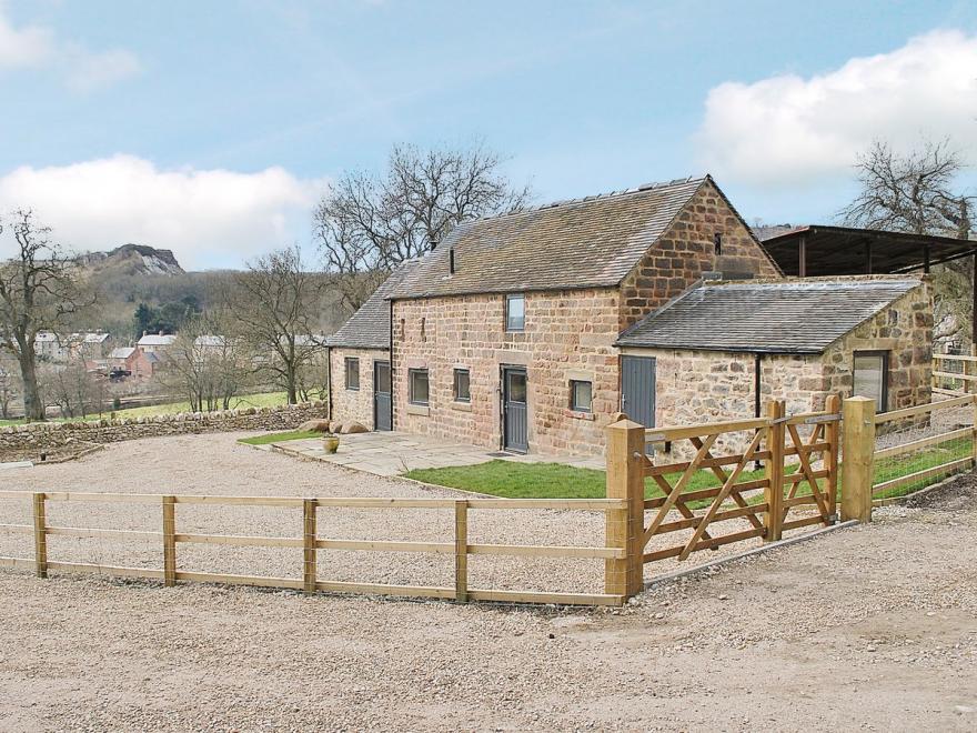 George Mine Barn - 28395